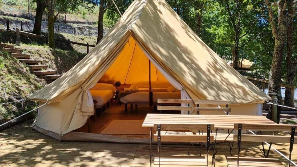 ホテル Glamping Aventura Atalaia Cotobade エクステリア 写真